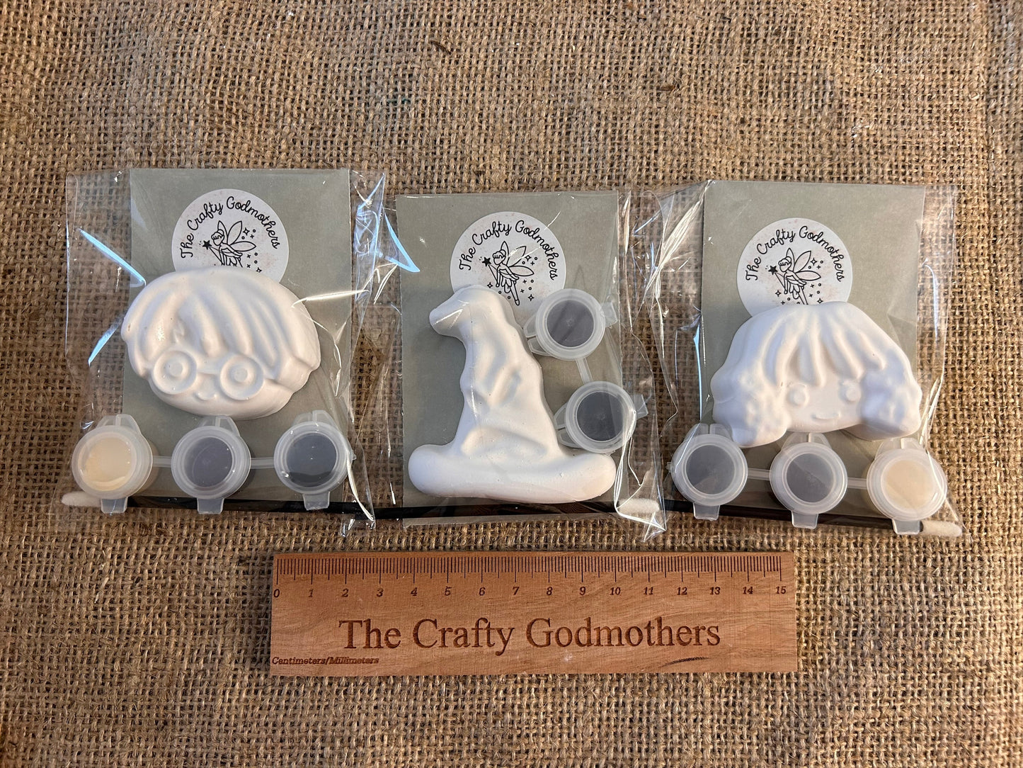 Paint your own wizard party bag filler favours (1 supplied)
