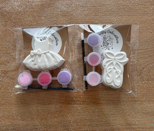 Mini paint your own ballet tutu or ballet slippers party favours fillers PY0